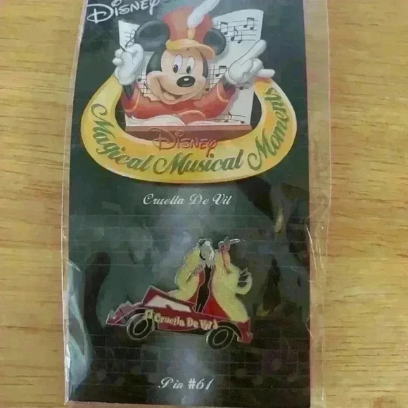 Disney Other - Vintage 2002 Disney Cruella De vil pin # 61
